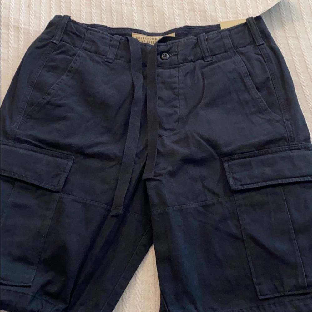 Abercrombie & Fitch 31” New Cargos